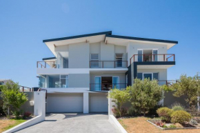 Гостиница Greenways Drive Apartment  Комметье